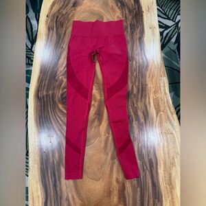 Violate the dress code leggings